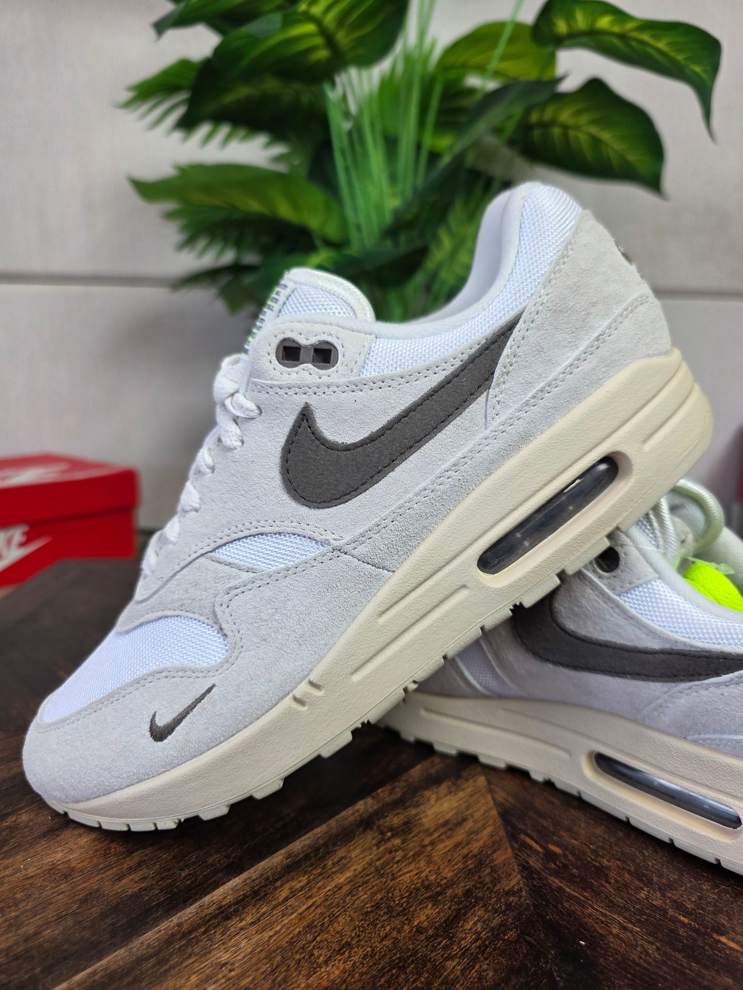 Nike Air Max 1 Sail Ironstone maat 42,5