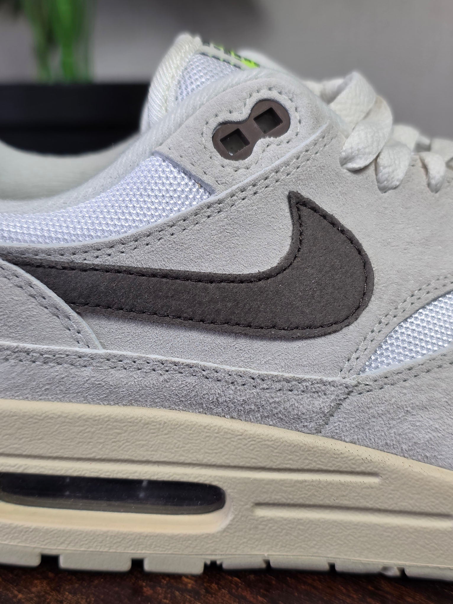 Nike Air Max 1 Sail Ironstone maat 42,5