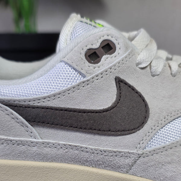 Nike Air Max 1 Sail Ironstone maat 42,5