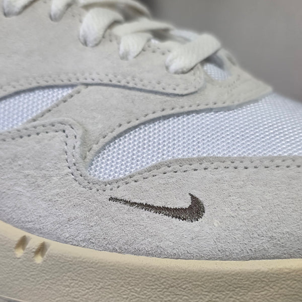 Nike Air Max 1 Sail Ironstone maat 42,5