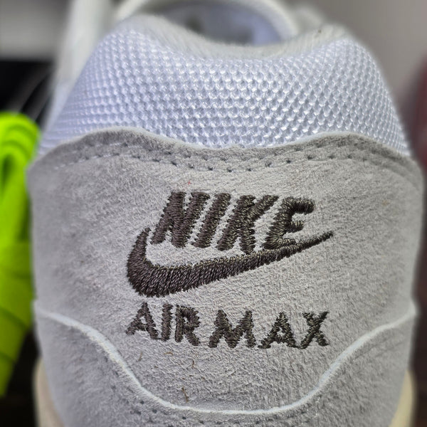 Nike Air Max 1 Sail Ironstone maat 42,5