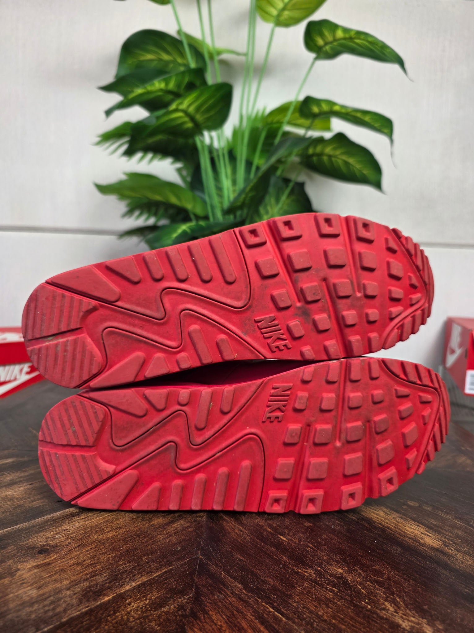 Nike Air Max 90 Essential Red maat 47,5