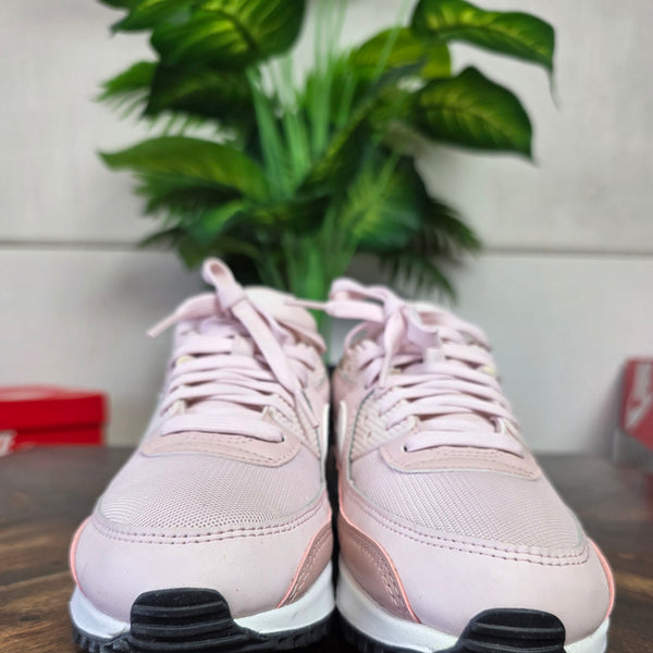 Nike Air Max 90 Barely Rose maat 38,5