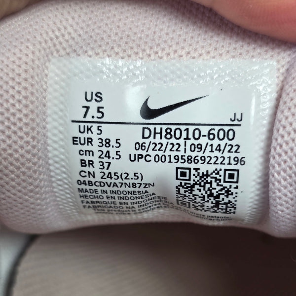 Nike Air Max 90 Barely Rose maat 38,5