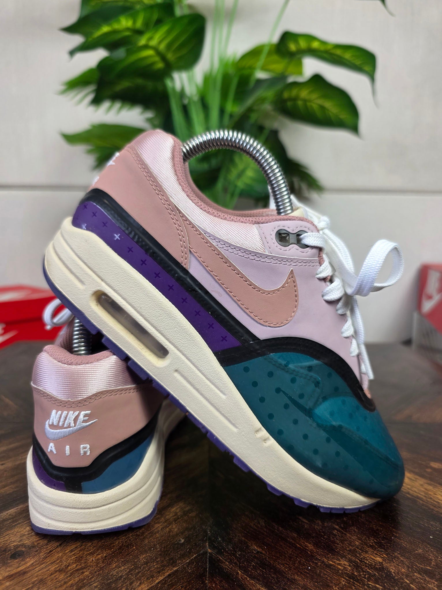 Nike Air Max 1 Premium Plum Fog Fossil Rose maat 38