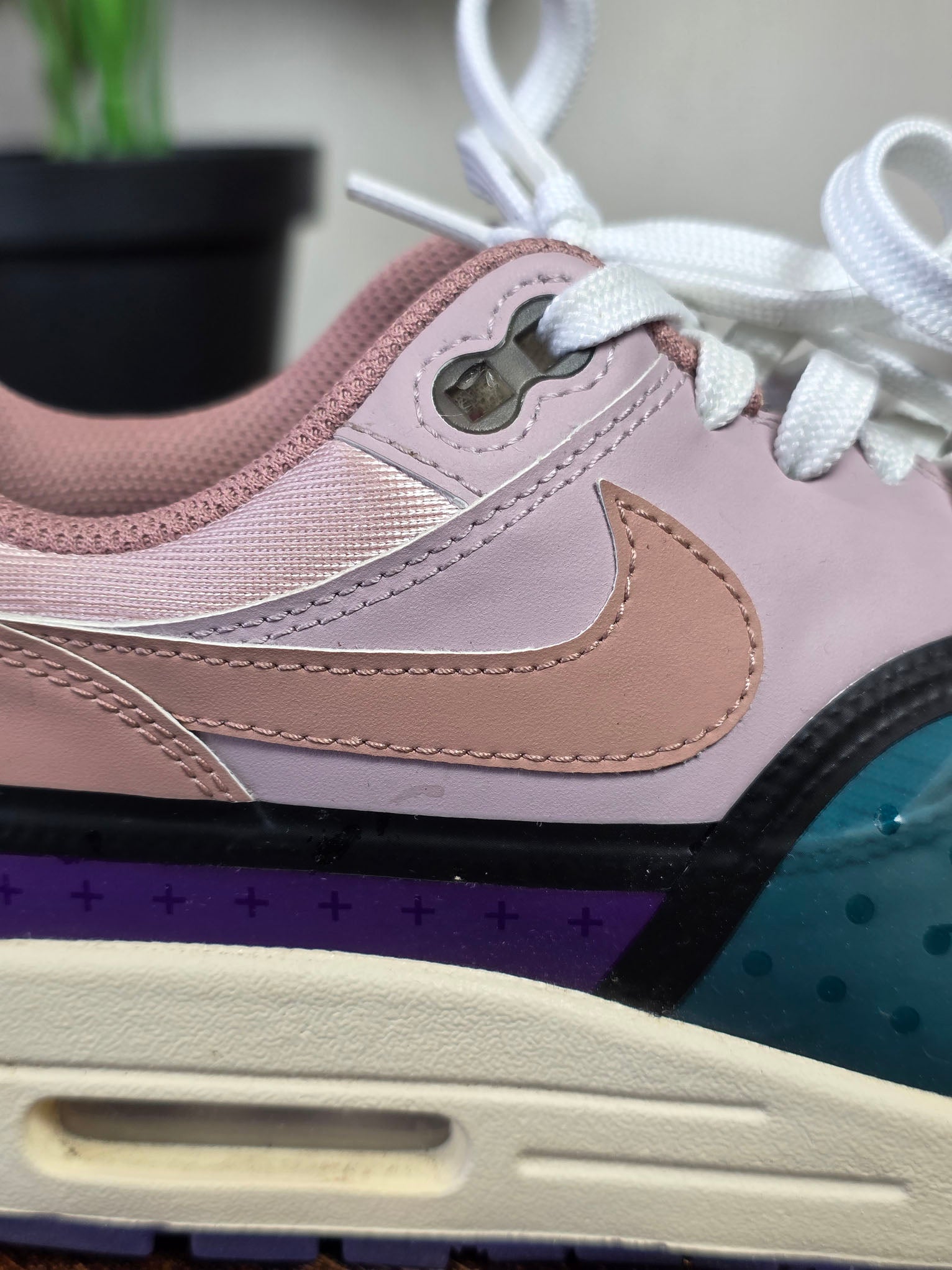 Nike Air Max 1 Premium Plum Fog Fossil Rose maat 38