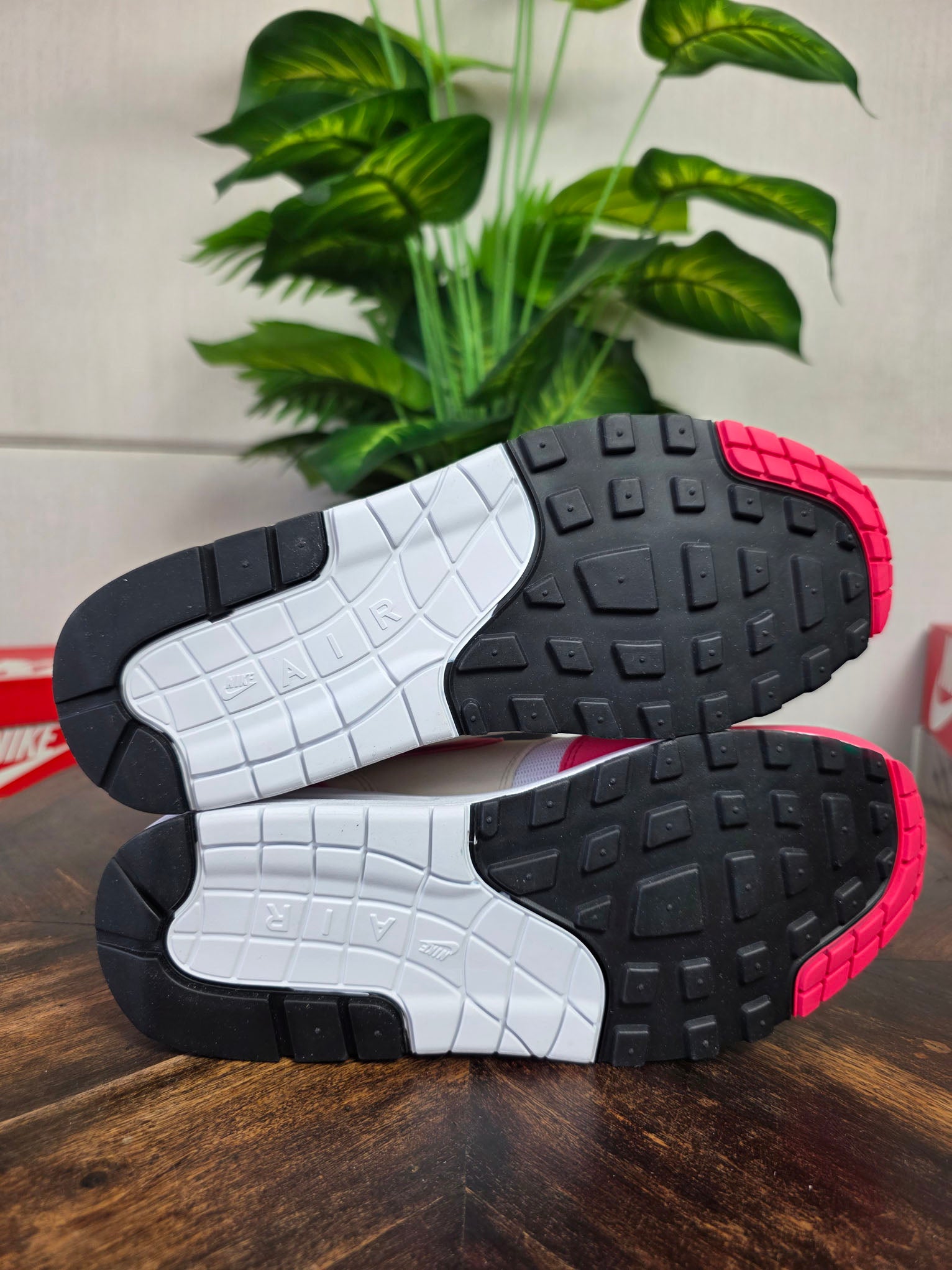 Nike Air Max 1 Aster Pink maat 43