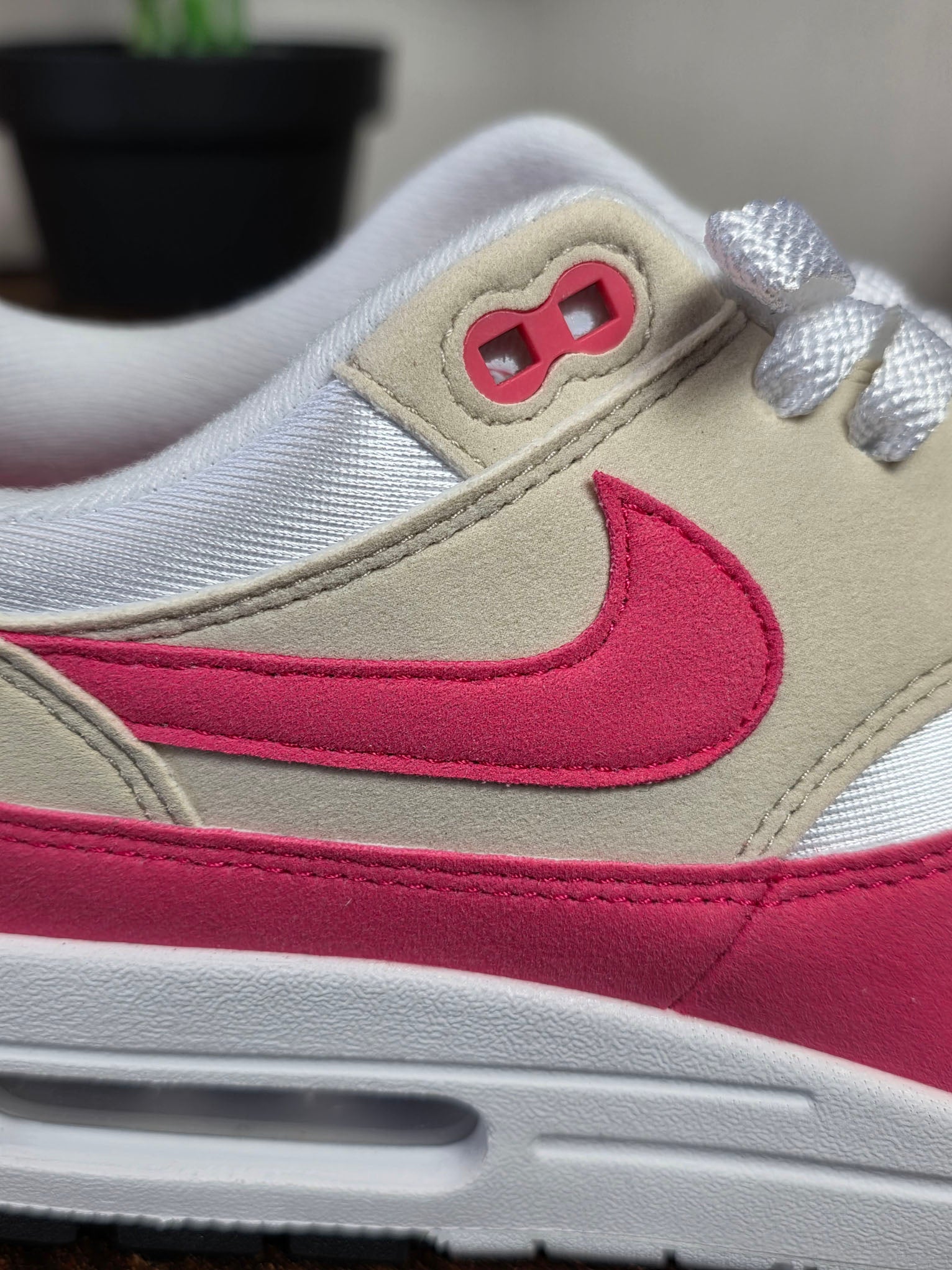 Nike Air Max 1 Aster Pink maat 43