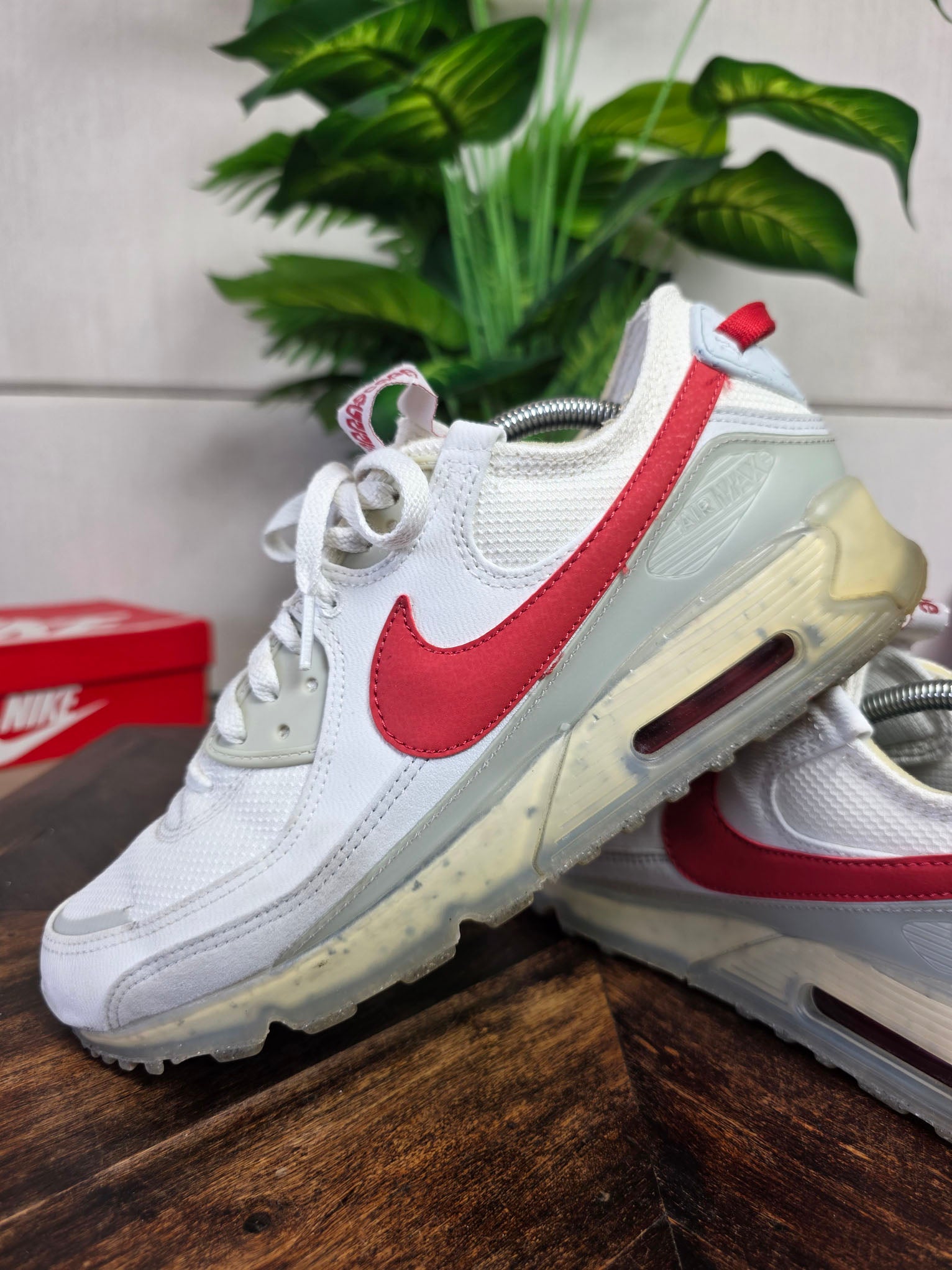 Nike Air Max 90 Terrascape Summit White Red Clay maat 44