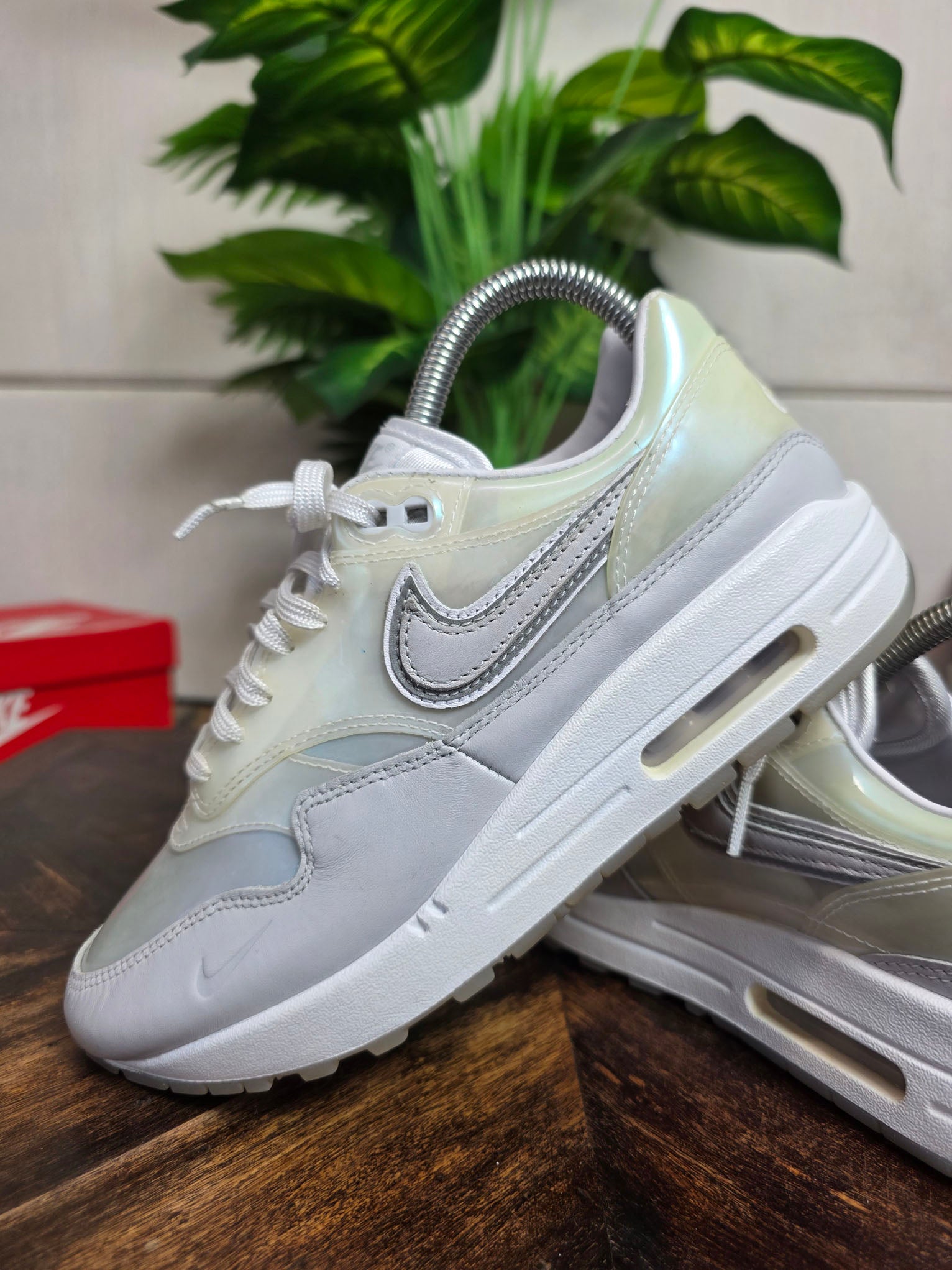 Nike Air Max 1 Sneakers Day "Pearl" maat 38