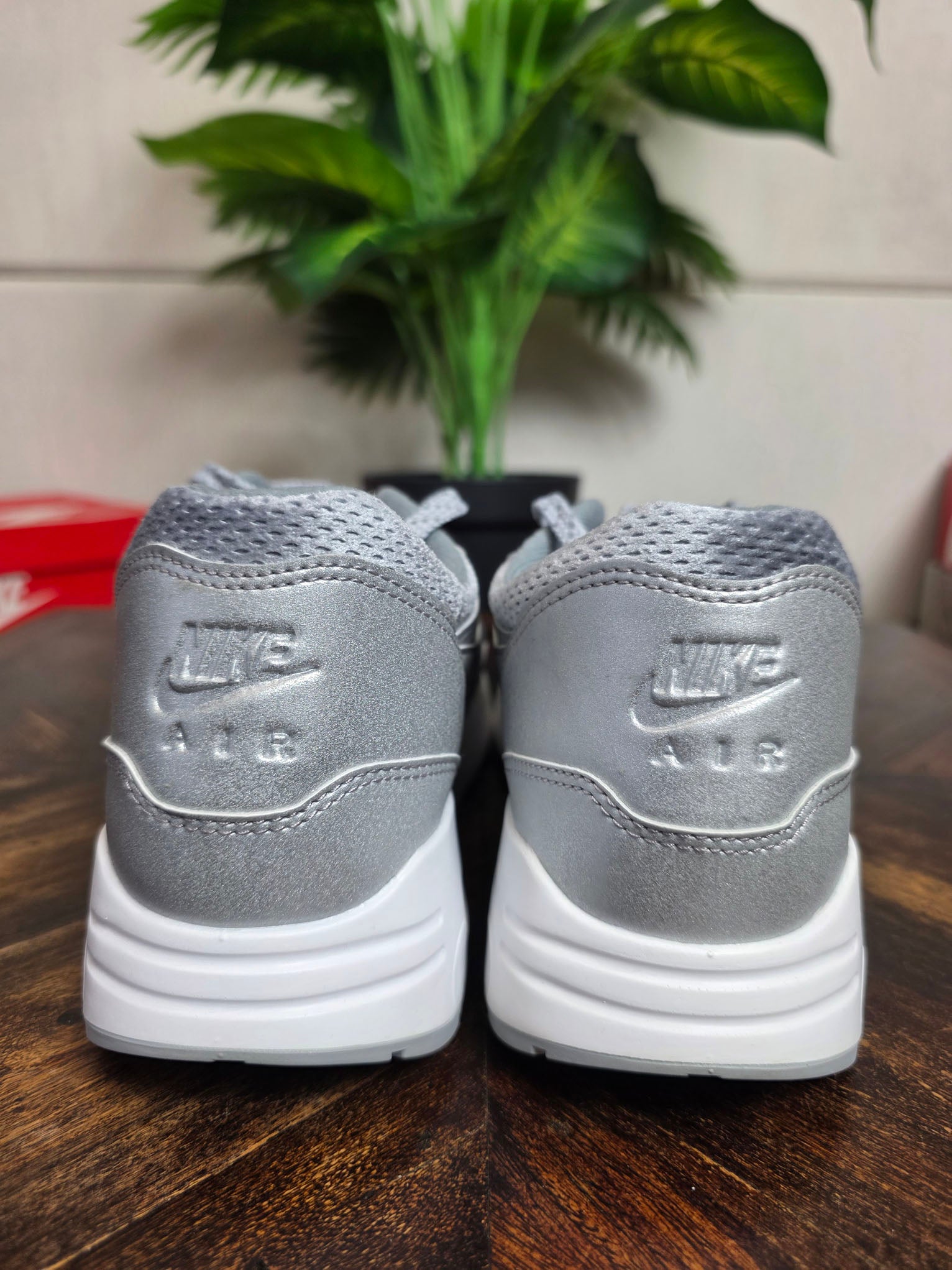 Nike Air Max 1 '86 OG "Metallic Silver" maat 44,5