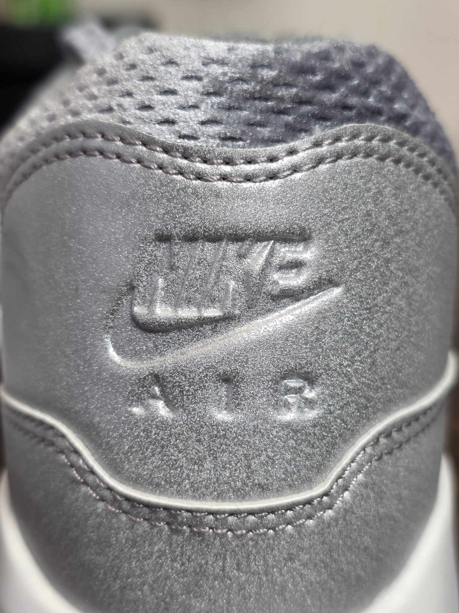Nike Air Max 1 '86 OG "Metallic Silver" maat 44,5