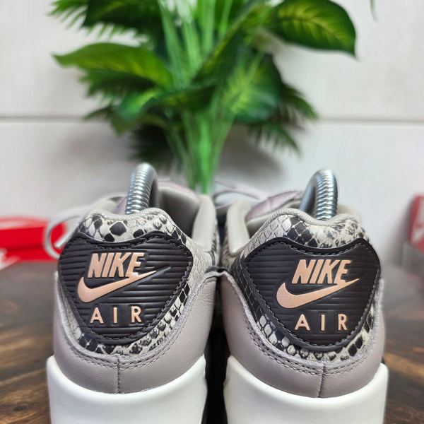 Nike Air Max 90 Snakeskin maat 38,5