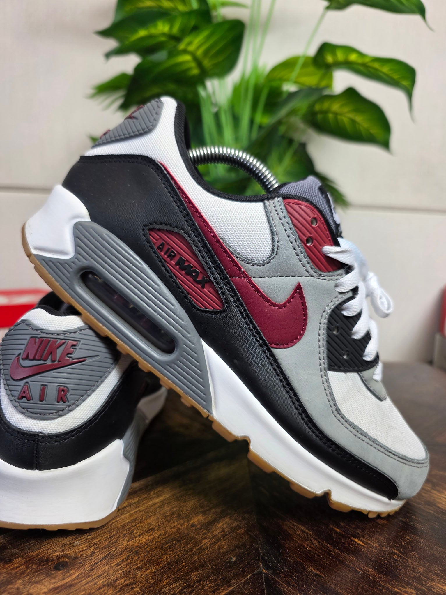 Nike Air Max 90 Cool Team Red maat 42,5