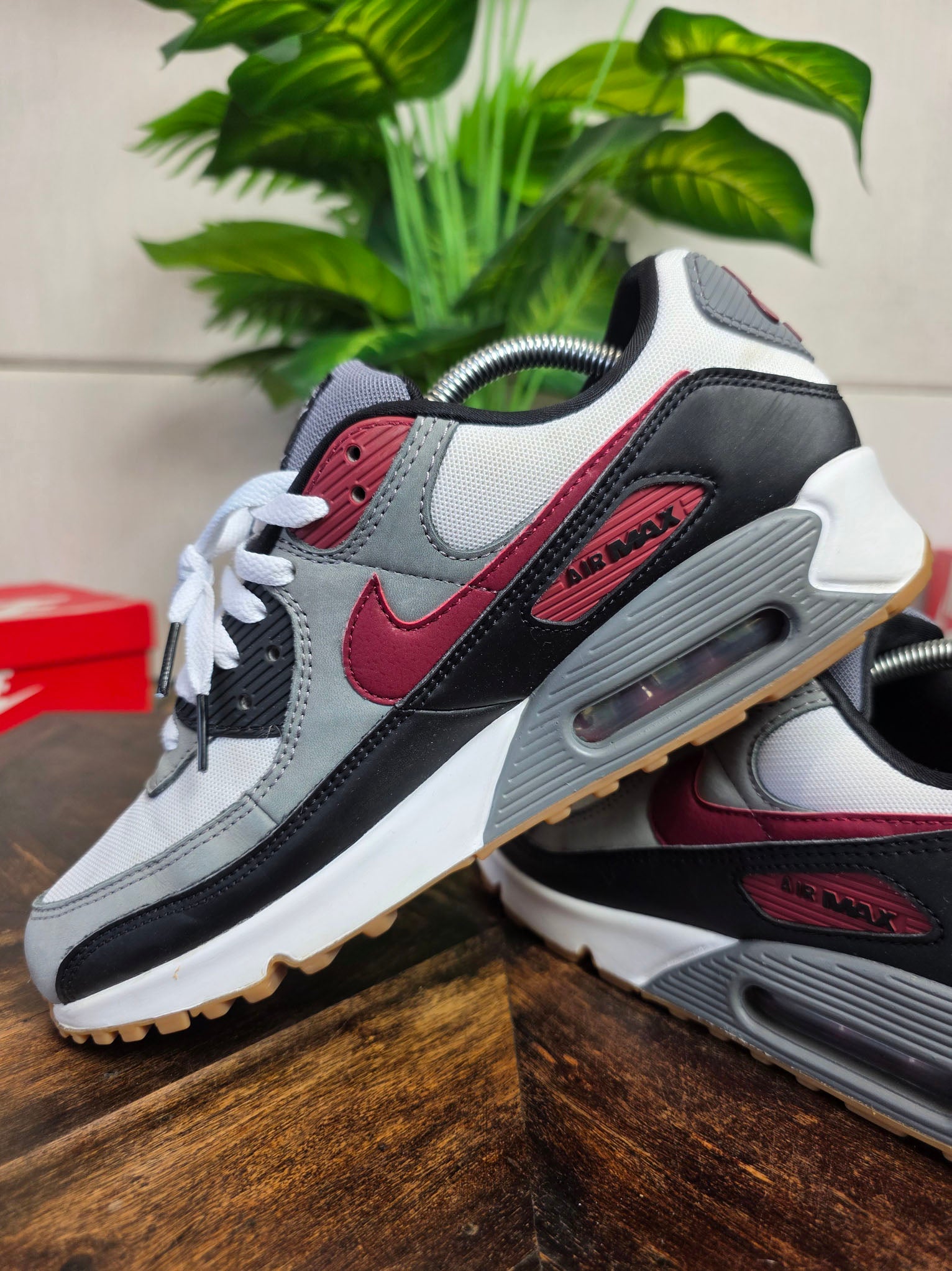 Nike Air Max 90 Cool Team Red maat 42,5