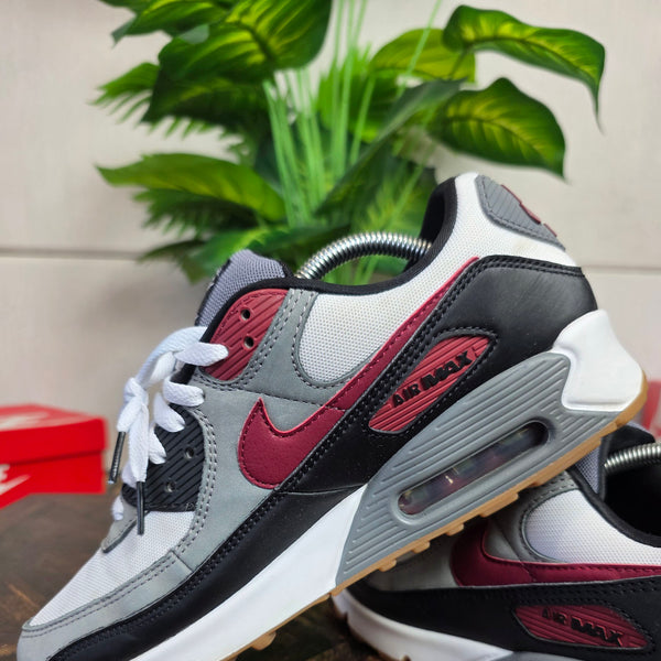Nike Air Max 90 Cool Team Red maat 42,5
