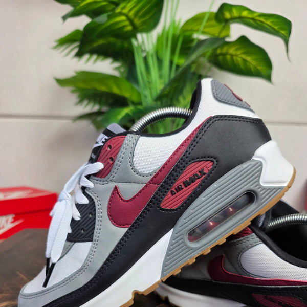Nike Air Max 90 Cool Team Red maat 42,5
