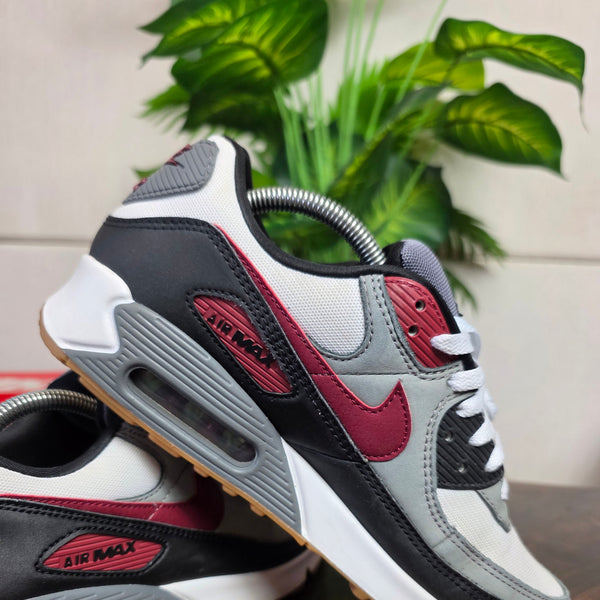 Nike Air Max 90 Cool Team Red maat 42,5