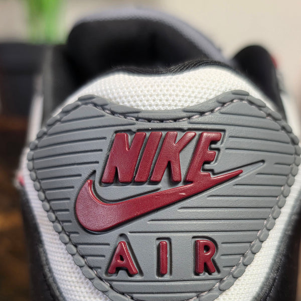 Nike Air Max 90 Cool Team Red maat 42,5