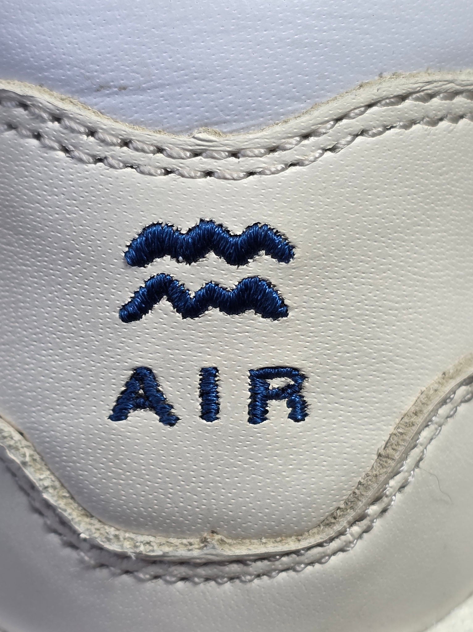 Nike Air Max 1 Aquarius maat 39