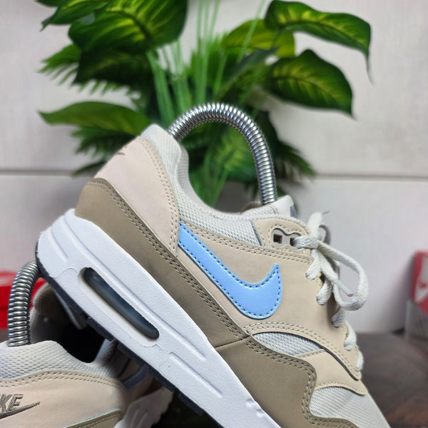 Nike Air Max 1 GS Khaki Psychic Blue maat 36