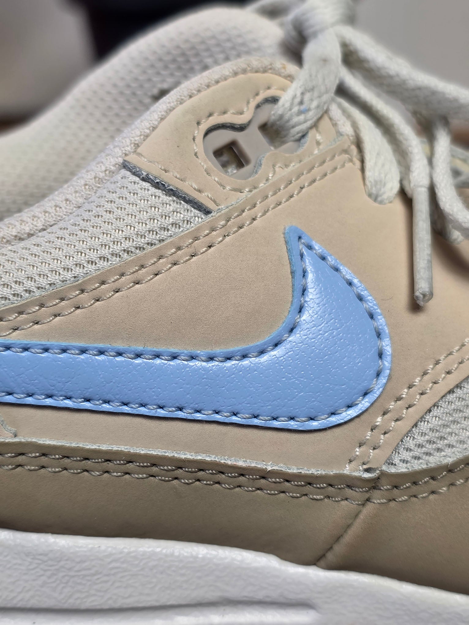 Nike Air Max 1 GS Khaki Psychic Blue maat 36