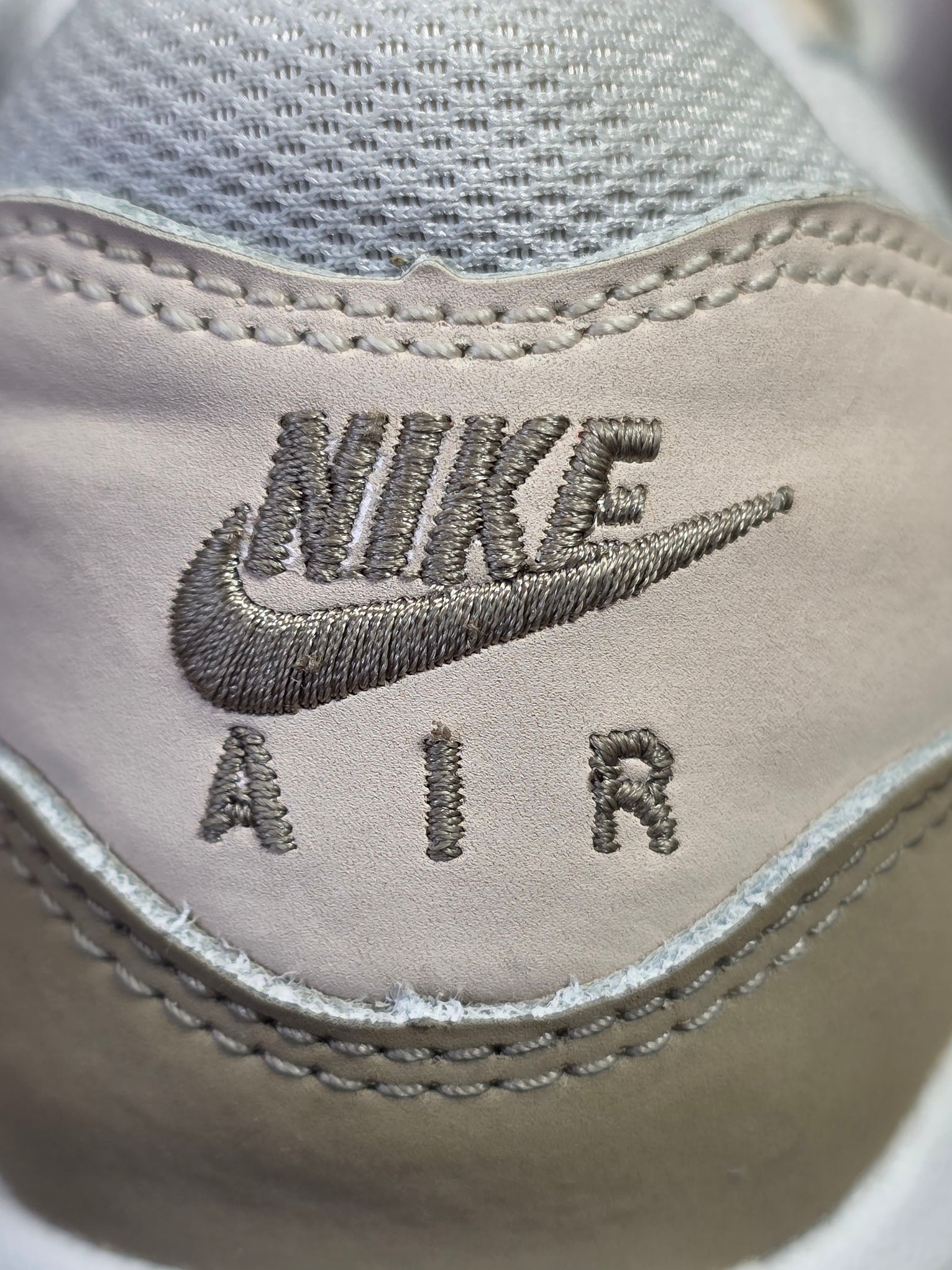 Nike Air Max 1 GS Khaki Psychic Blue maat 36
