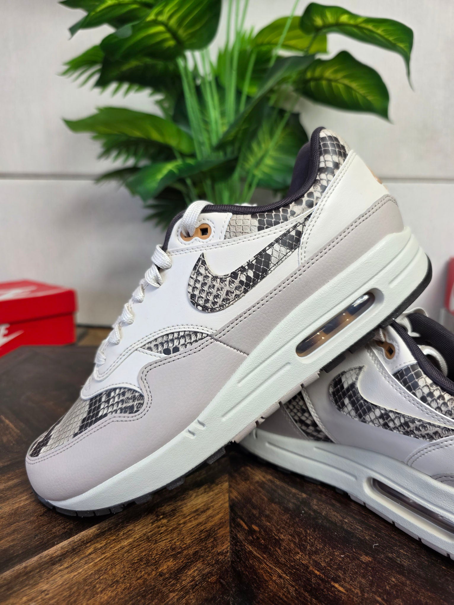Nike Air Max 1 '87 "Snakeskin" maat 44