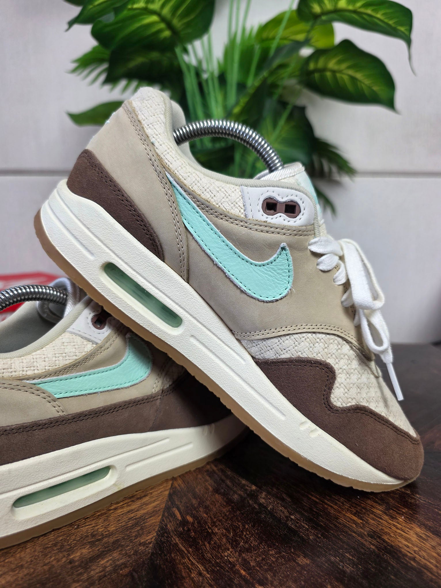 Nike Air Max 1 Crepe Hemp maat 42