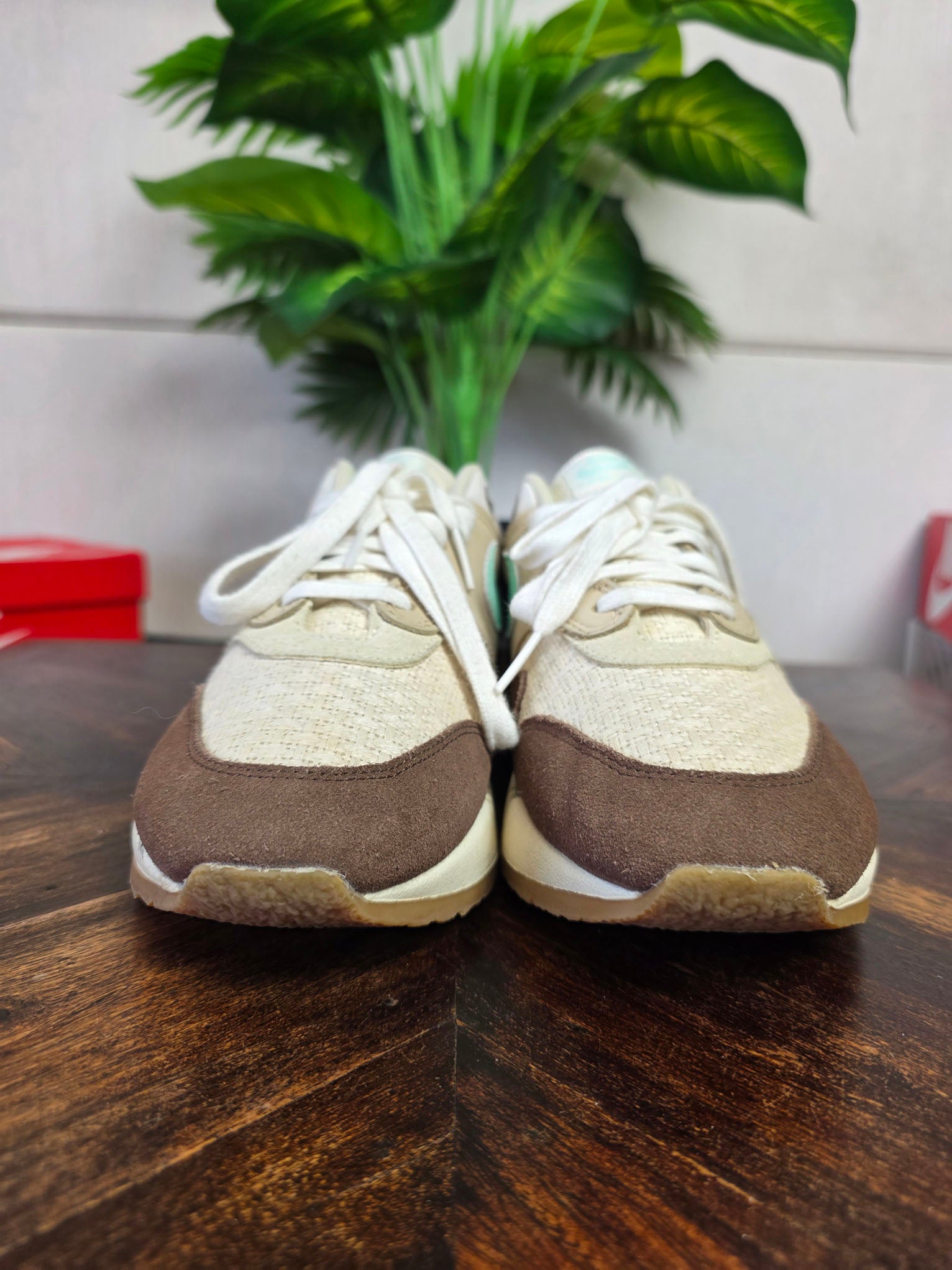 Nike Air Max 1 Crepe Hemp maat 42
