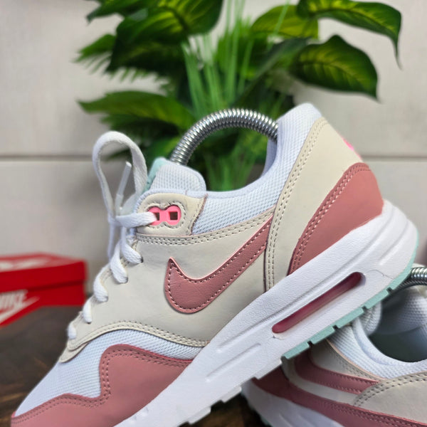 Nike Air Max 1 GS Guava Ice maat 38,5