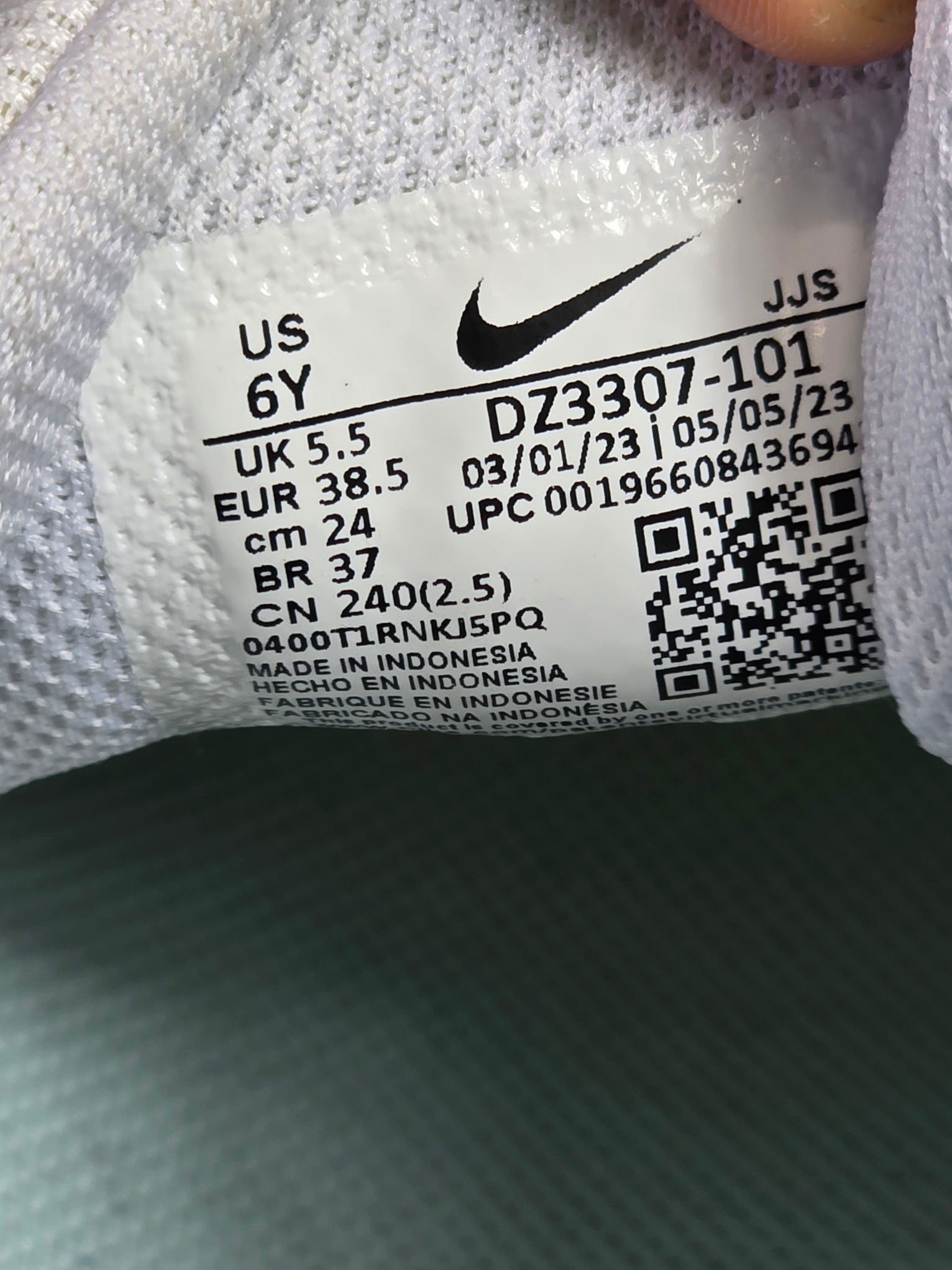 Nike Air Max 1 GS Guava Ice maat 38,5