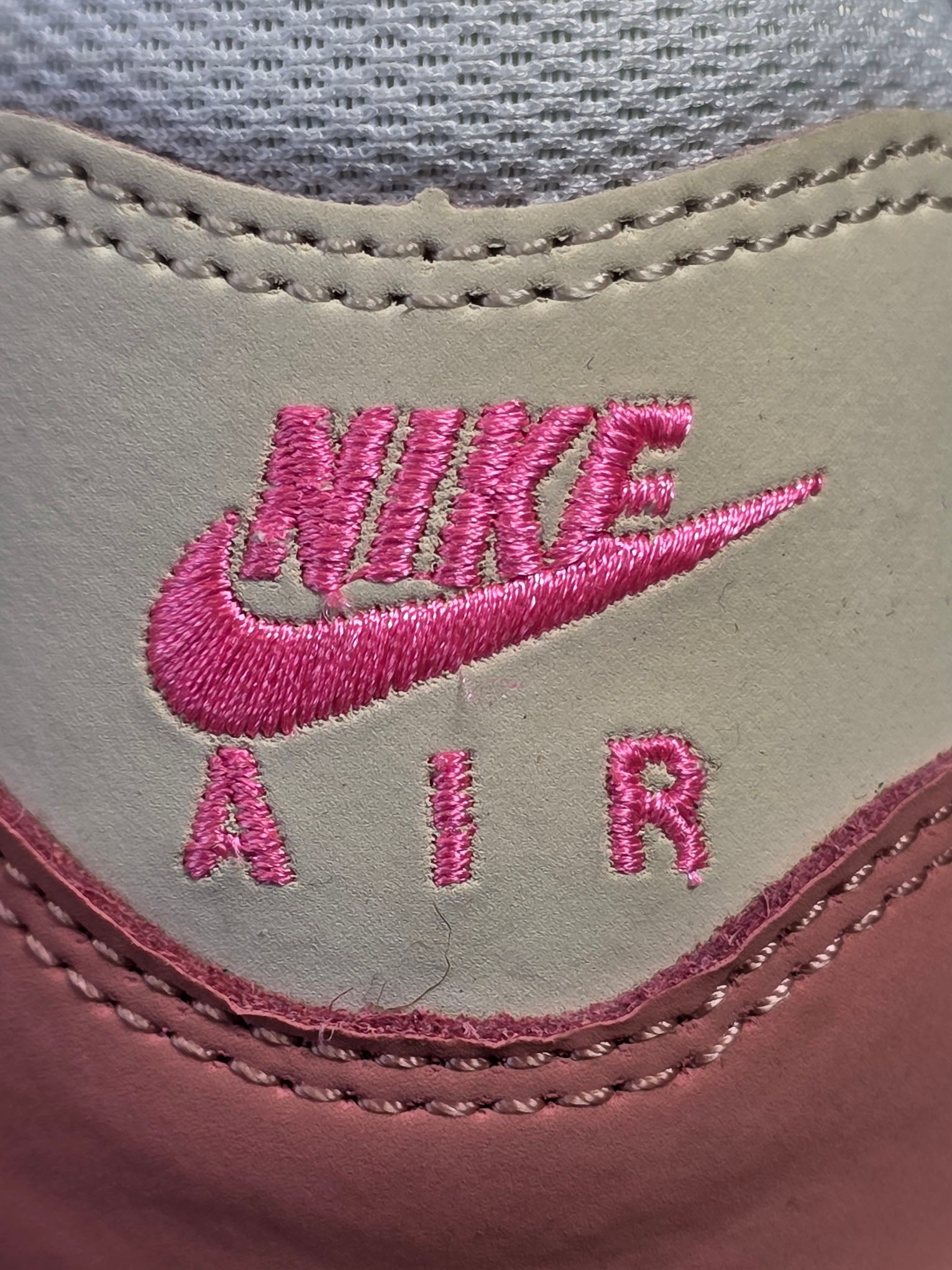 Nike Air Max 1 GS Guava Ice maat 38,5