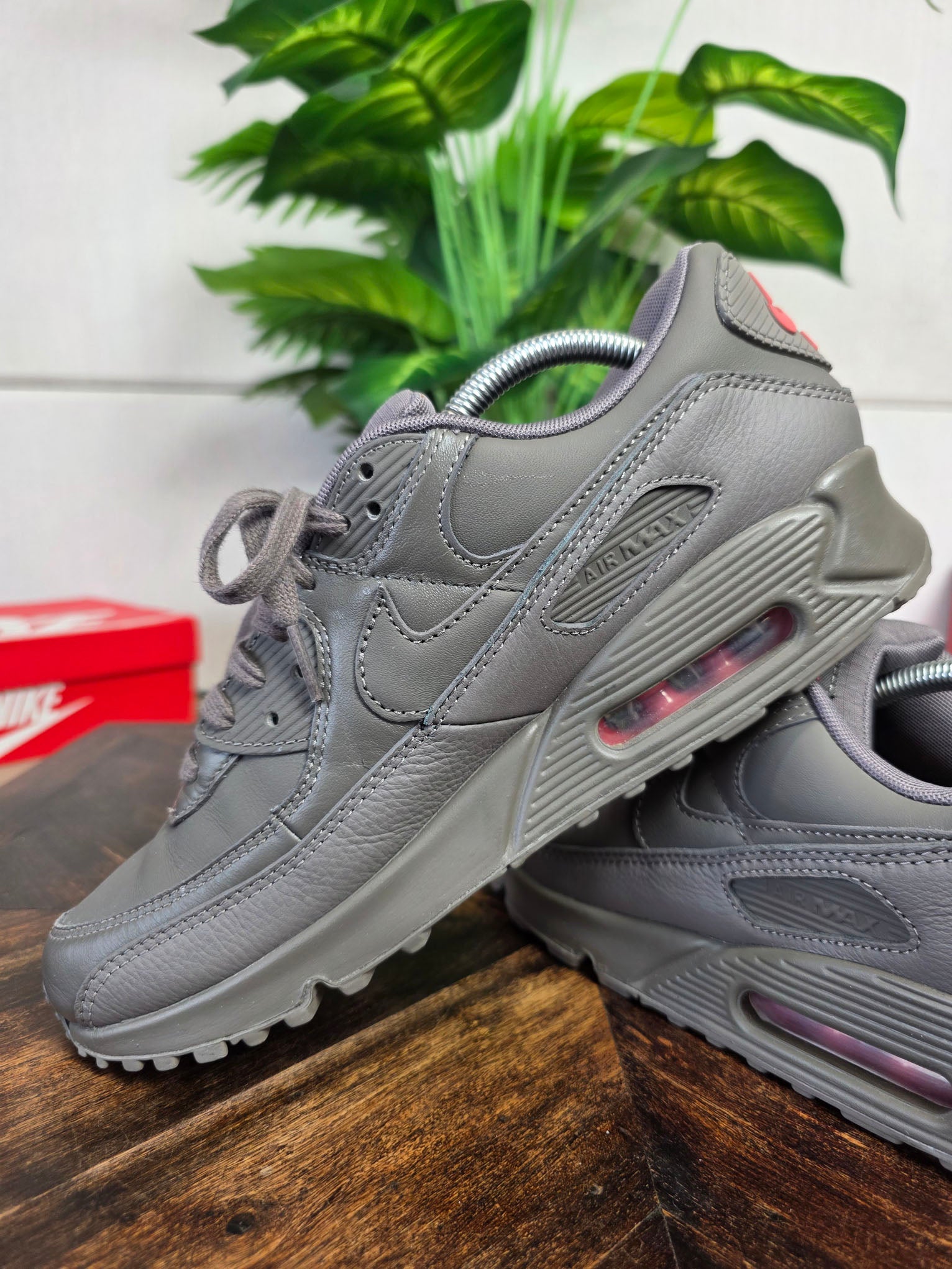 Nike Air Max 90 ESS+ Cave Stone maat 44