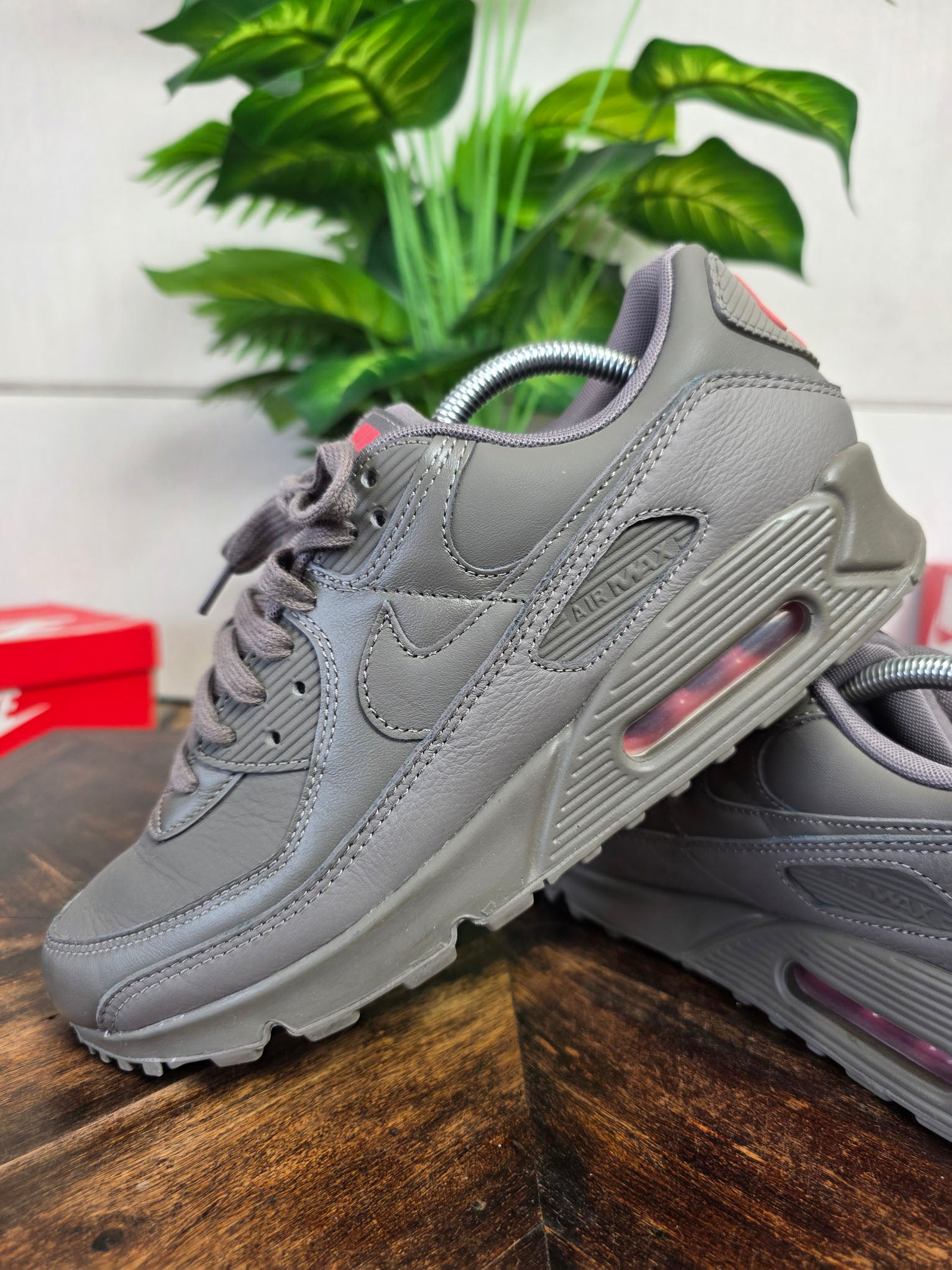 Nike Air Max 90 ESS+ Cave Stone maat 44
