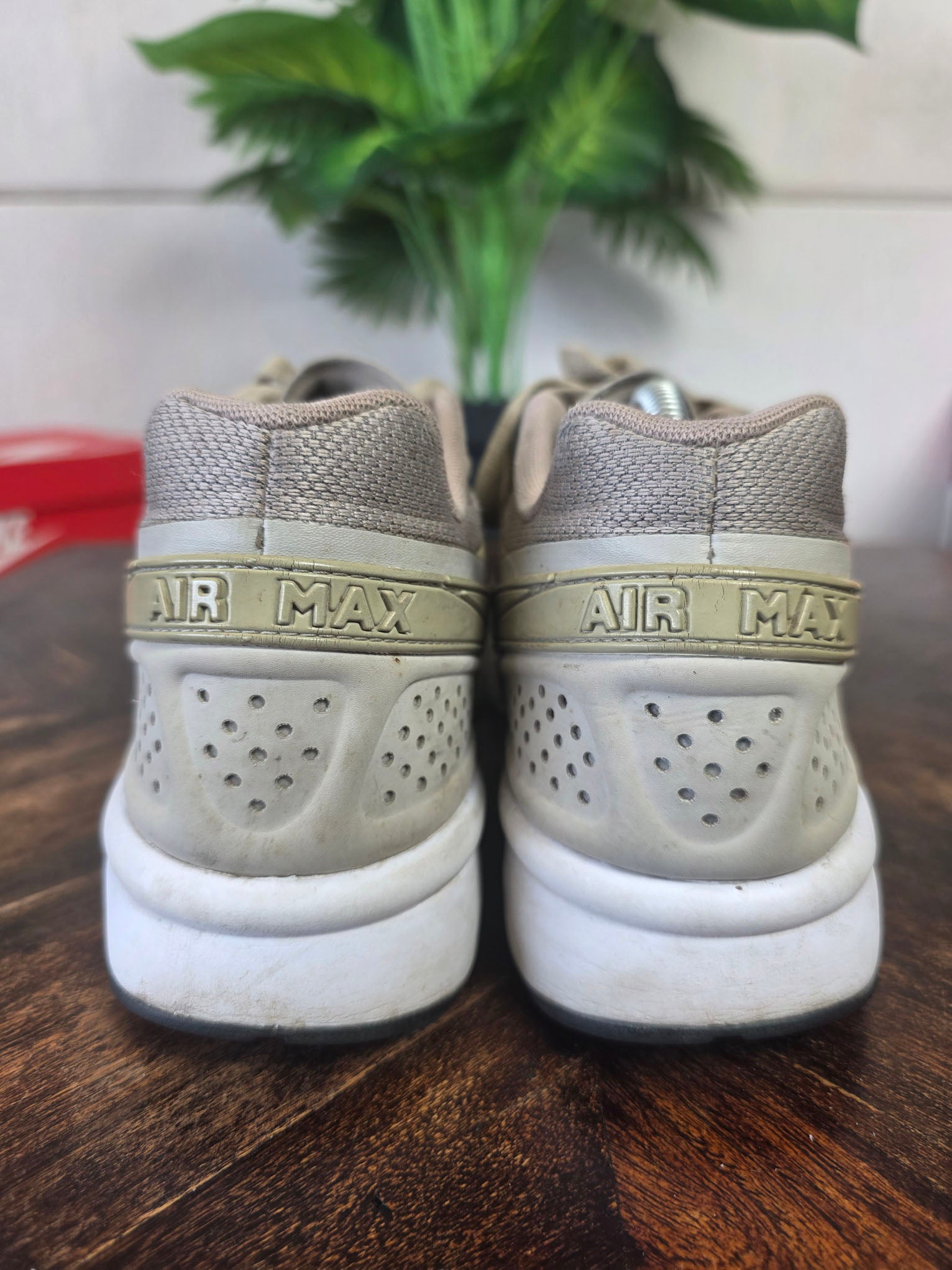 Nike Air Max BW Ultra Khaki Pale Grey maat 43