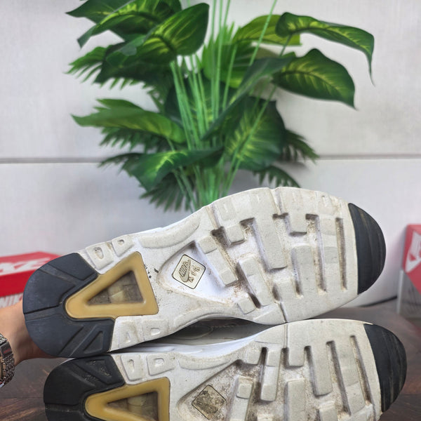 Nike Air Max BW Ultra Khaki Pale Grey maat 43