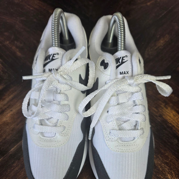 Nike Air Max 1 Black and White maat 38