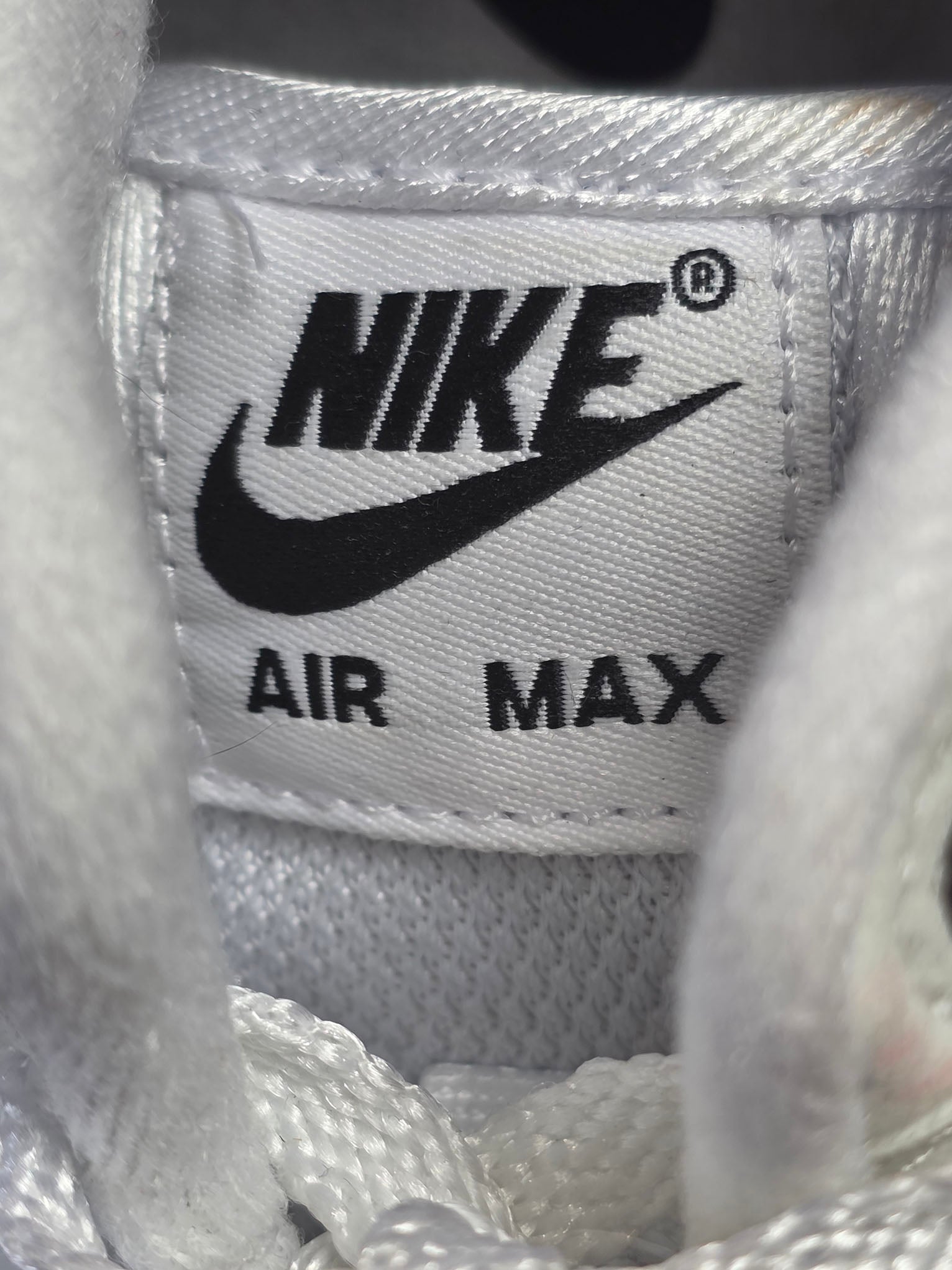 Nike Air Max 1 Black and White maat 38