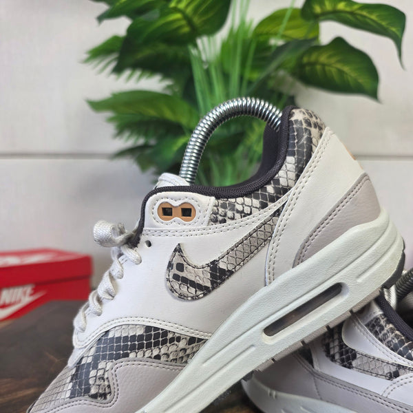 Nike Air Max 1 Snakeskin maat 37,5