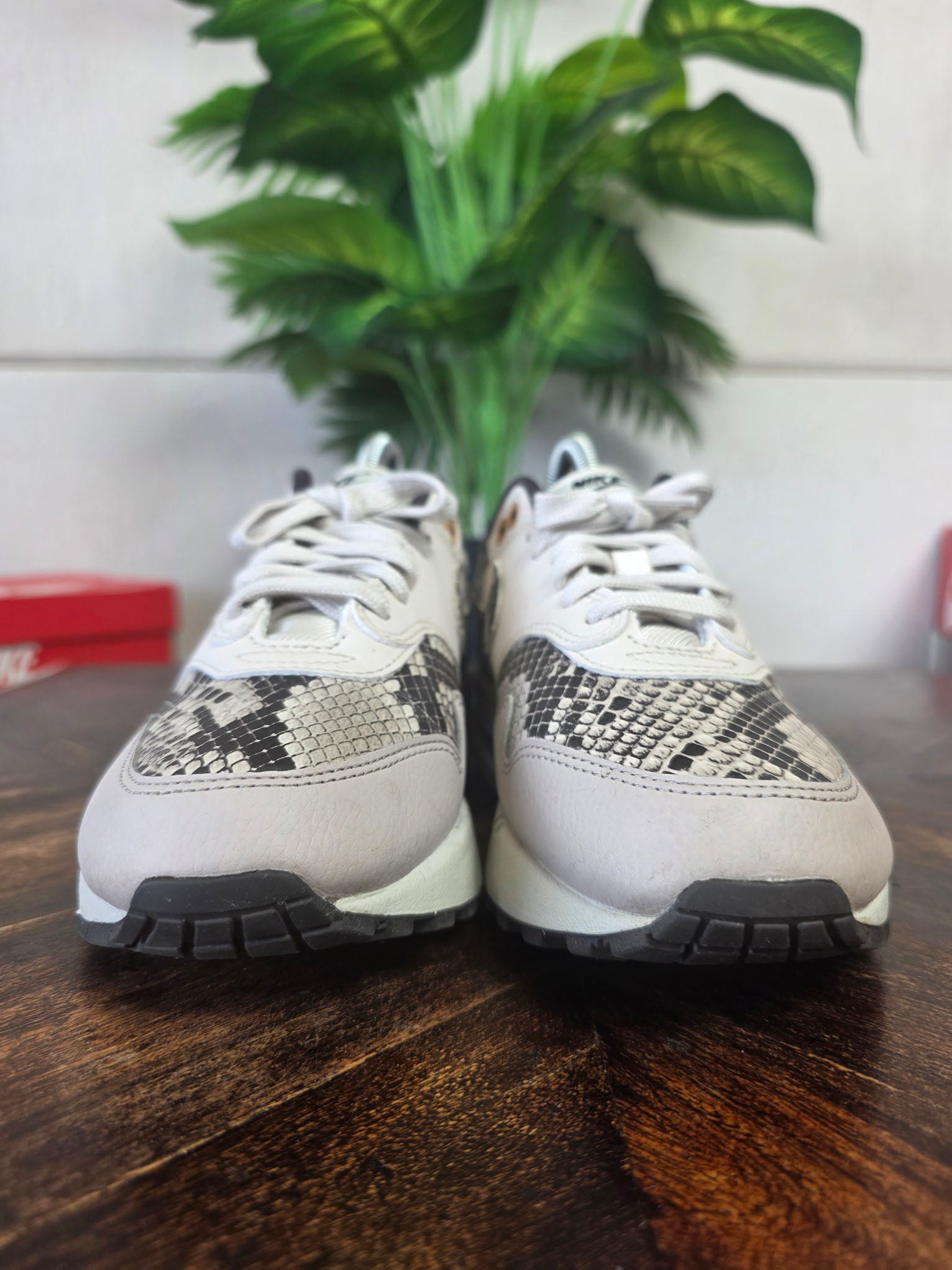 Nike Air Max 1 Snakeskin maat 37,5