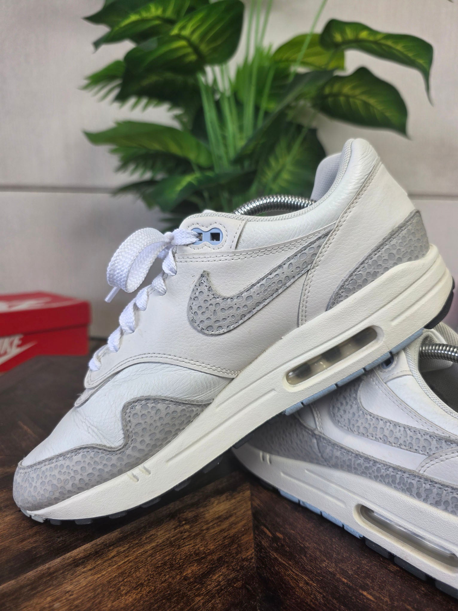 Nike Air Max 1 Summit White maat 44,5