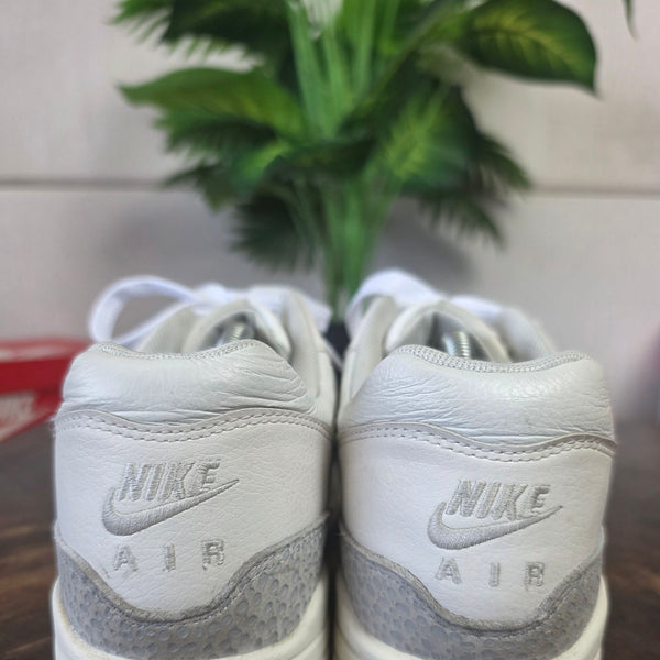 Nike Air Max 1 Summit White maat 44,5