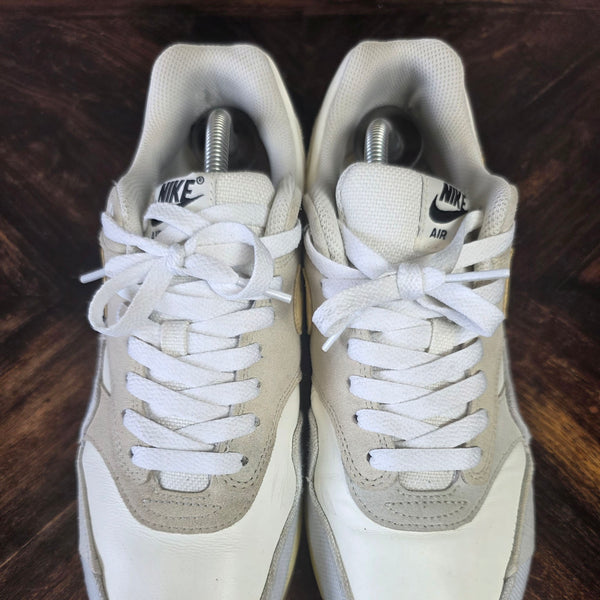 Nike Air Max 1 Crepe Light Bone maat 43