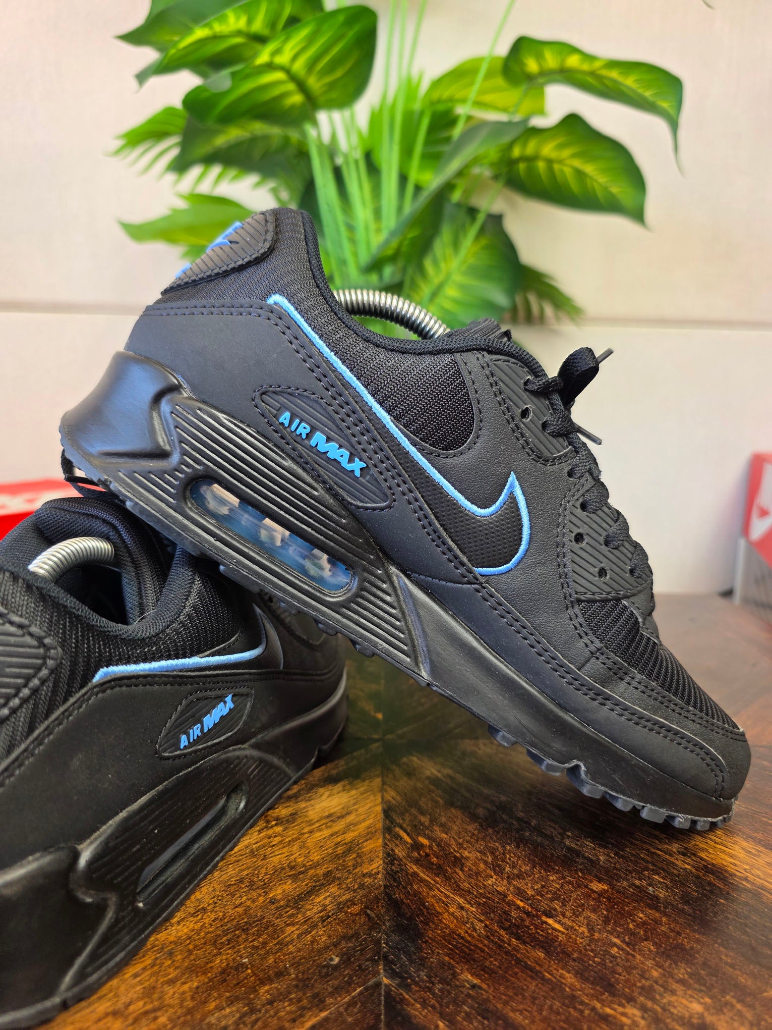 Nike Air Max 90 Black University Blue maat 44