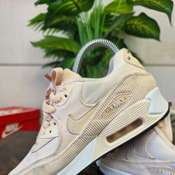Nike Air Max 90 LEA Guave Ice maat 37,5