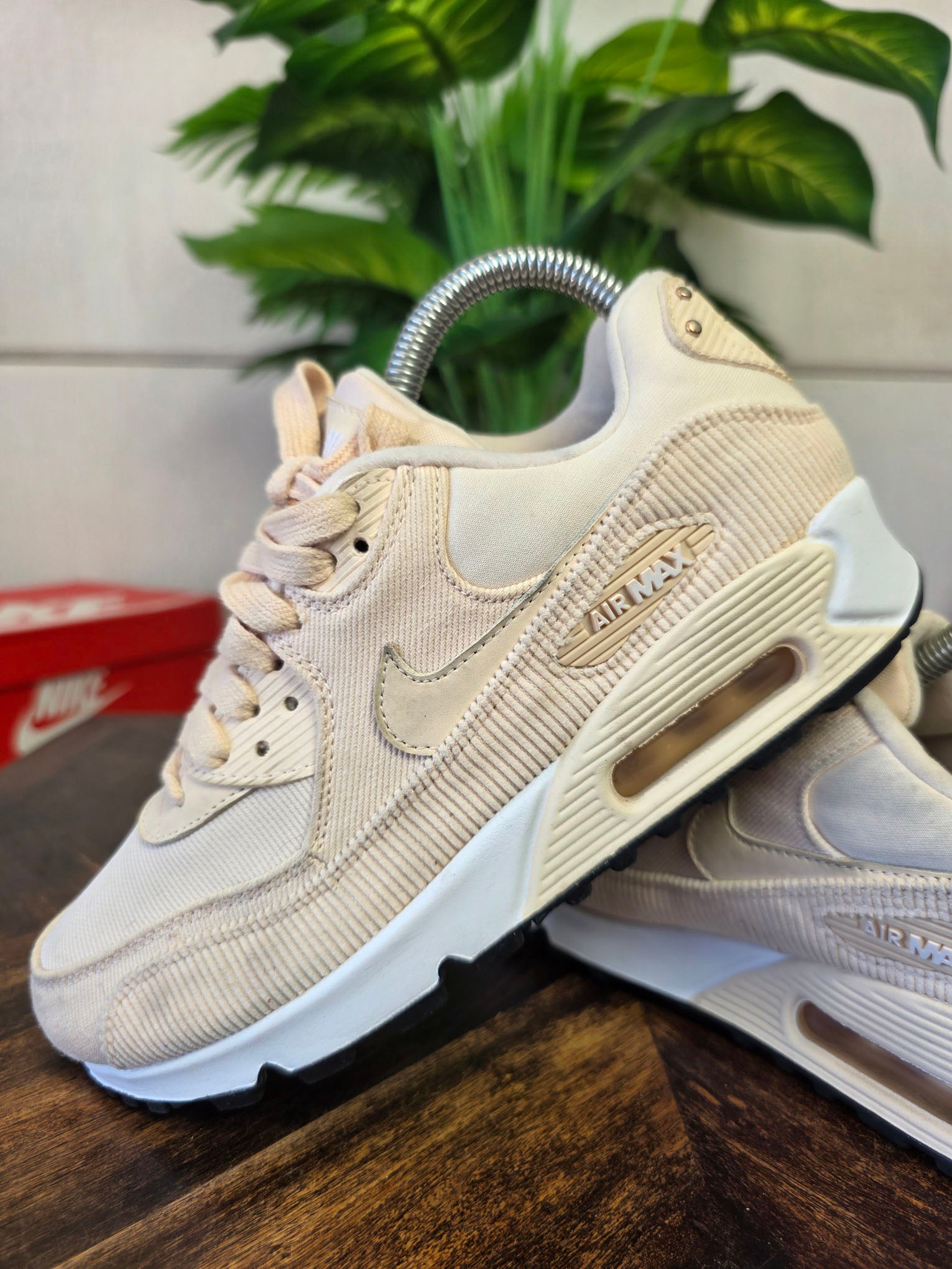 Nike Air Max 90 LEA Guave Ice maat 37,5