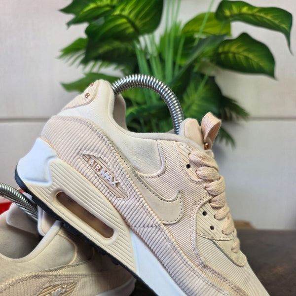 Nike Air Max 90 LEA Guave Ice maat 37,5