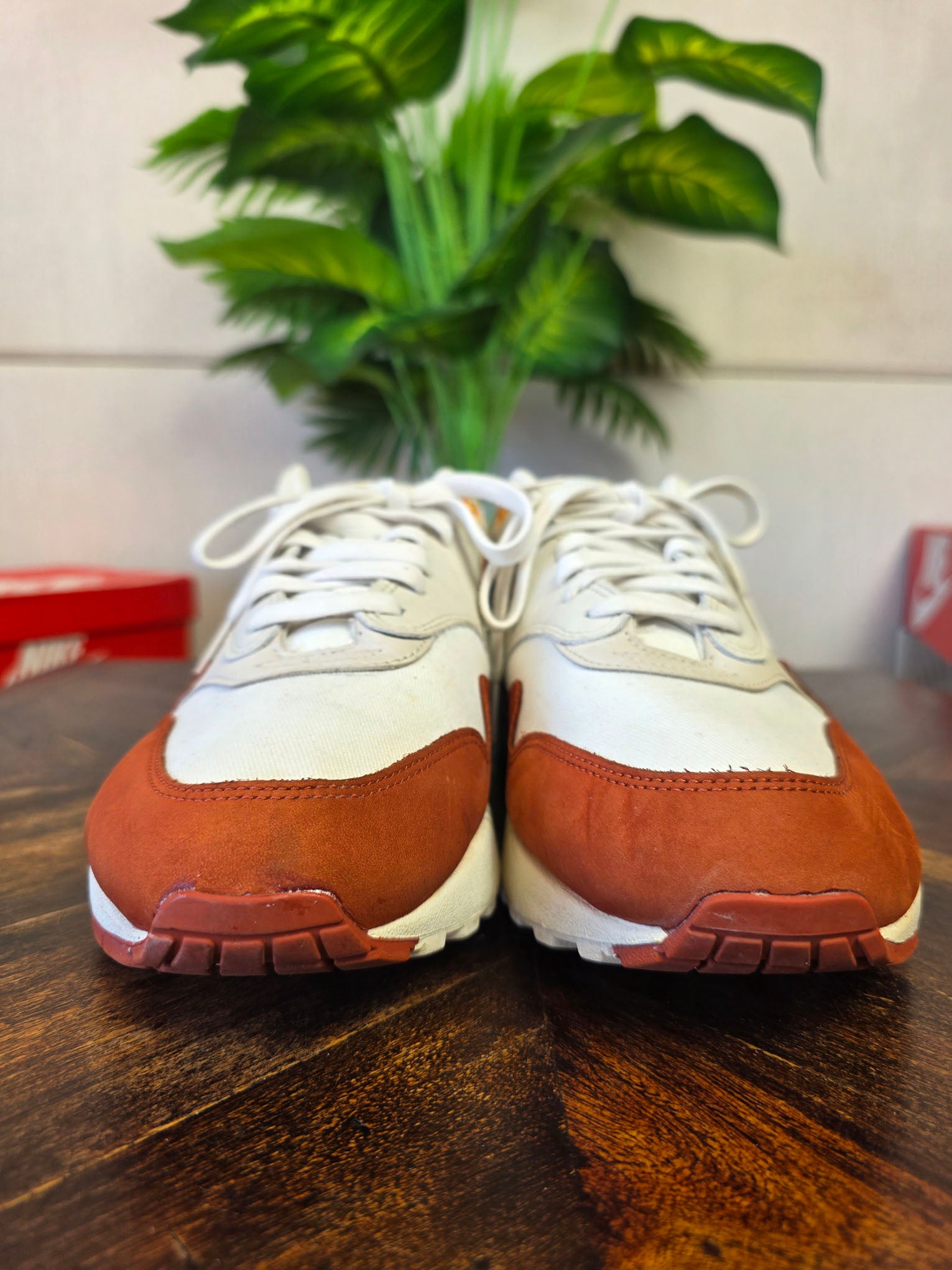 Nike Air Max 1 LX Rugged Orange maat 46