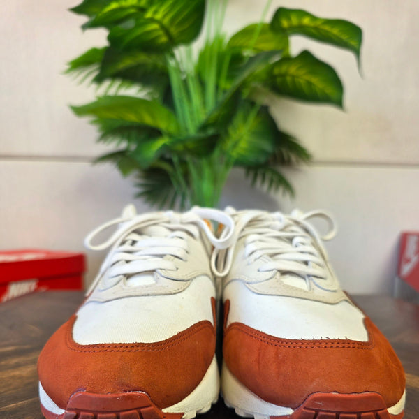 Nike Air Max 1 LX Rugged Orange maat 46